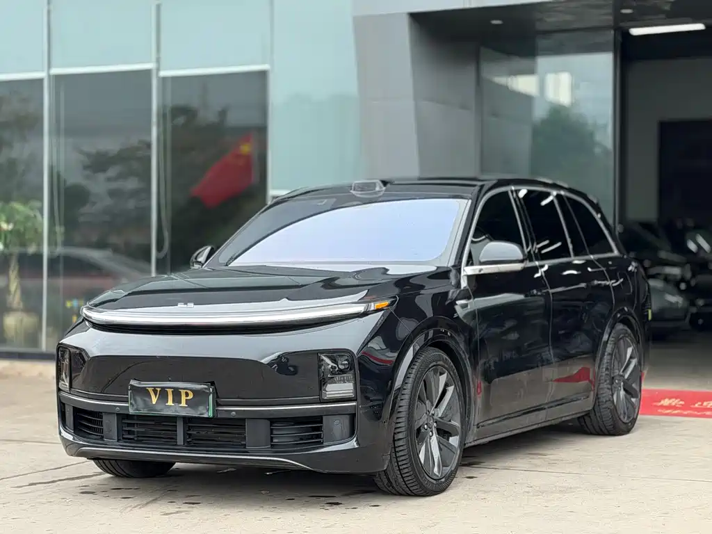 Li Auto Li L8 — миниатюра 3