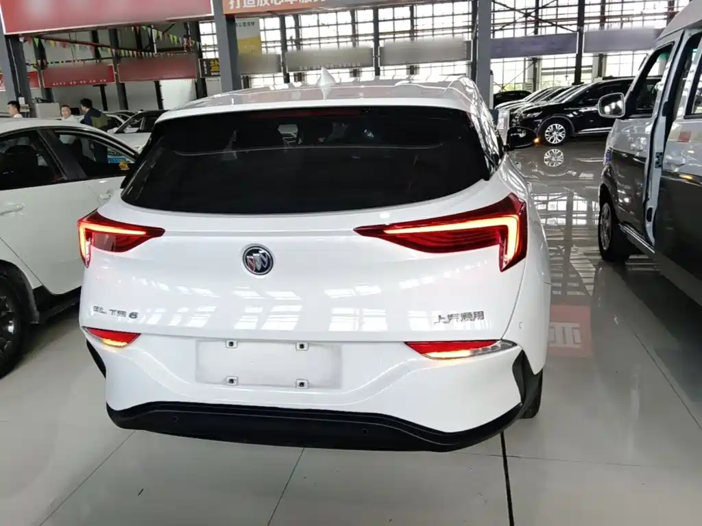 Buick Velite 6 — миниатюра 6