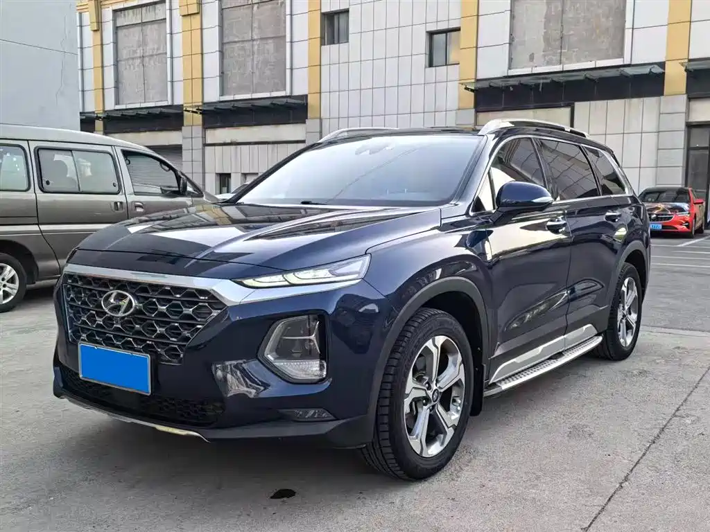 Купить Hyundai Santa Fe