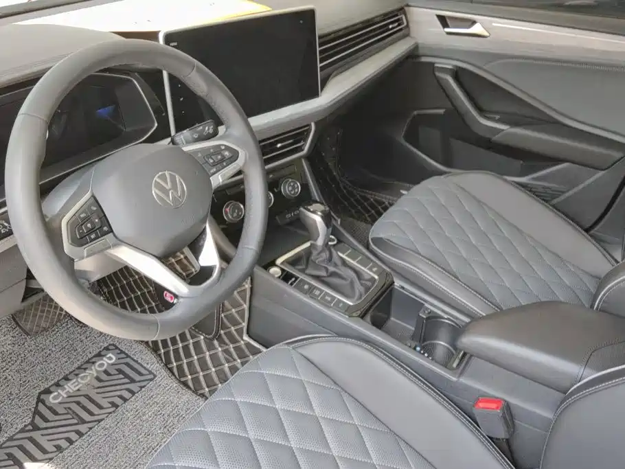 Volkswagen Sagitar — миниатюра 12