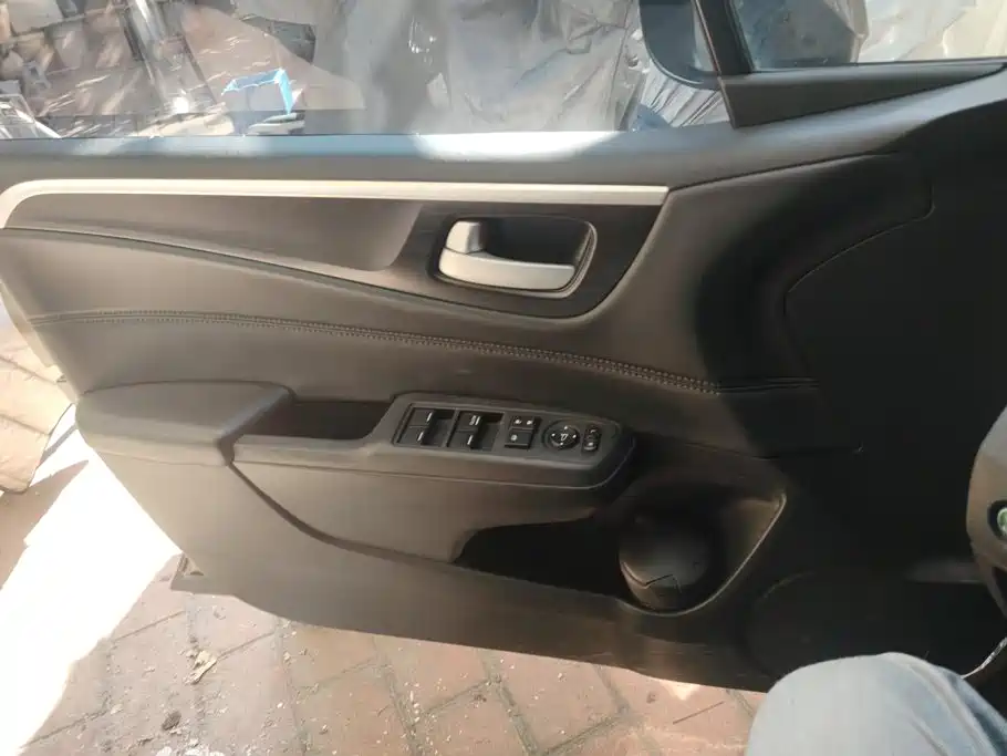 Honda Jade — миниатюра 7