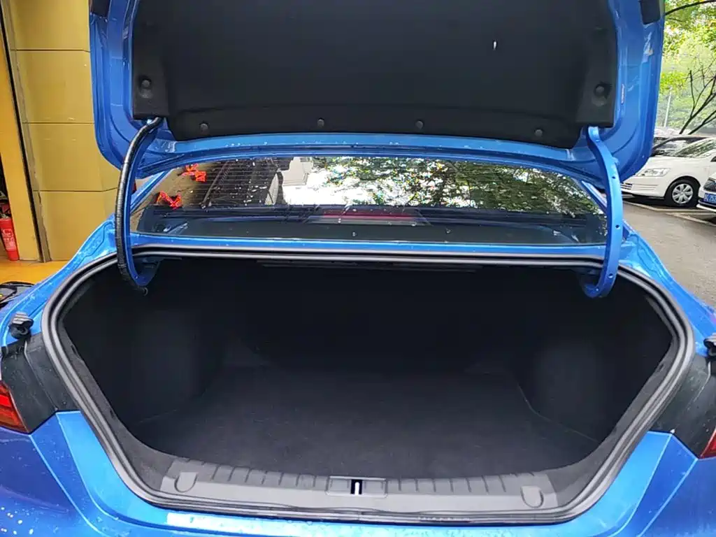 Geely Binrui — миниатюра 19