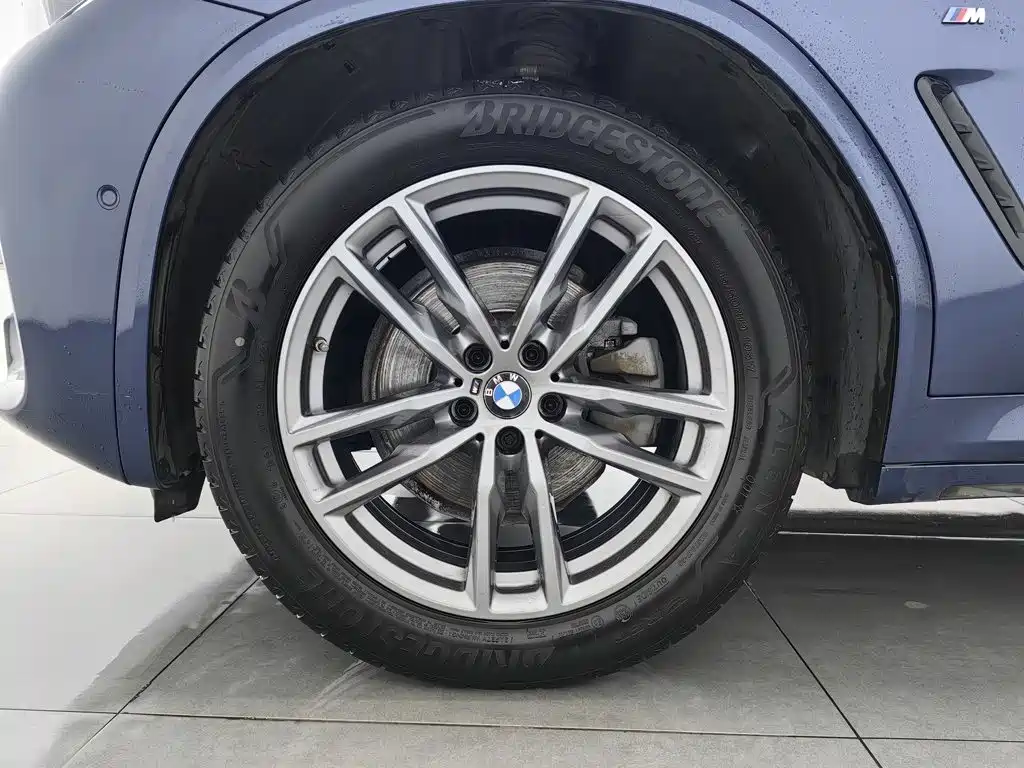 BMW X3 — миниатюра 17