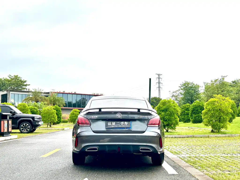 MG MG5 — миниатюра 7