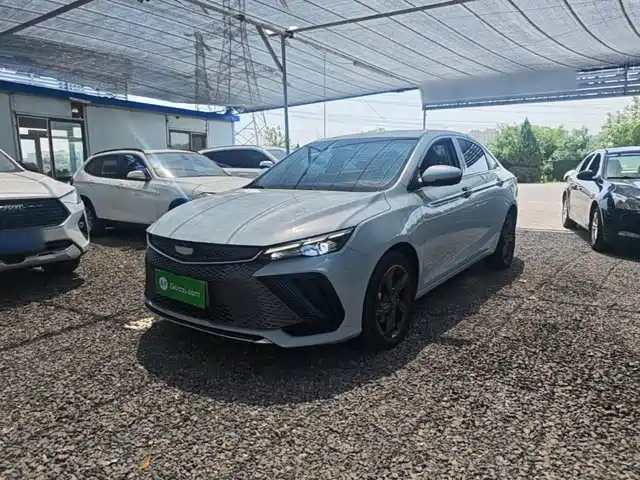 2022 Geely Emgrand L Hi·X/ Hi·P