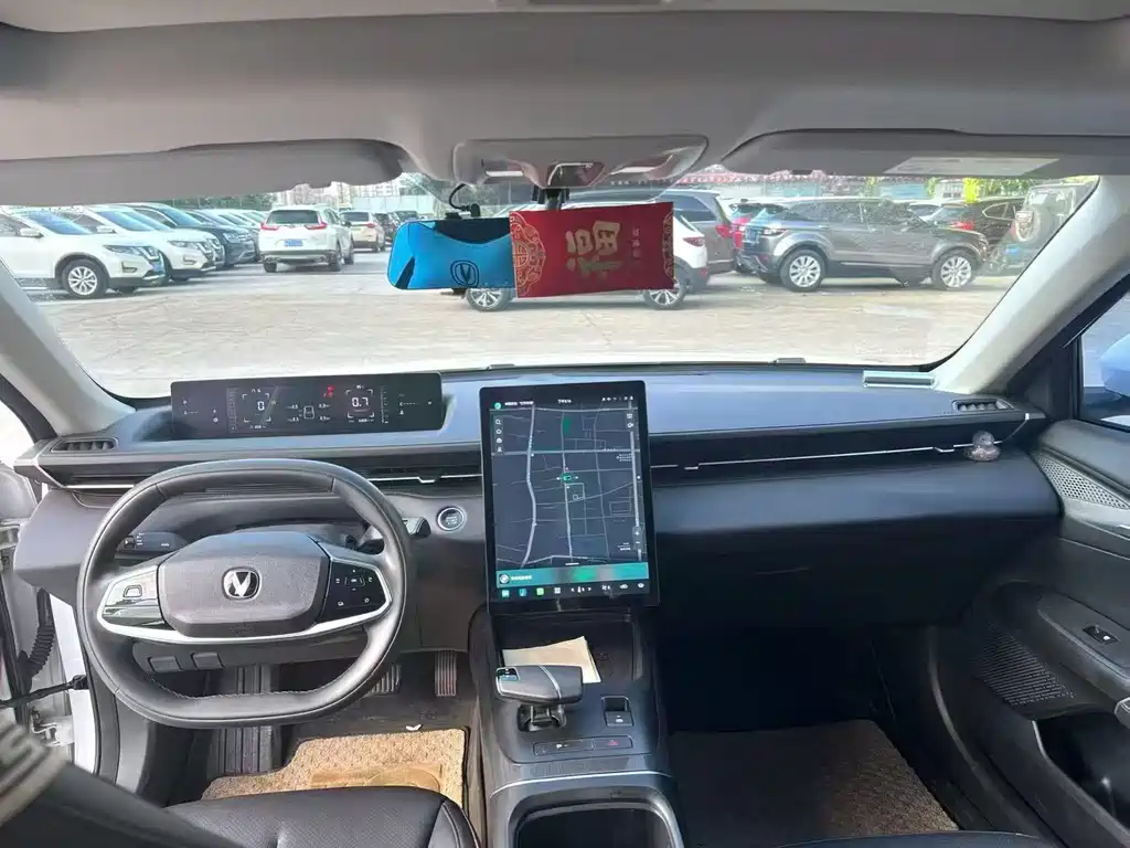 Changan Yida — миниатюра 3