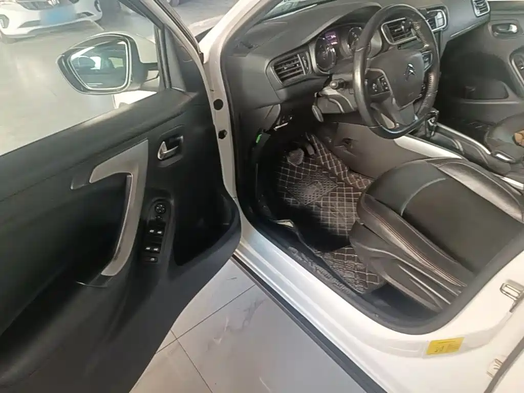 Citroen C3-XR — миниатюра 16