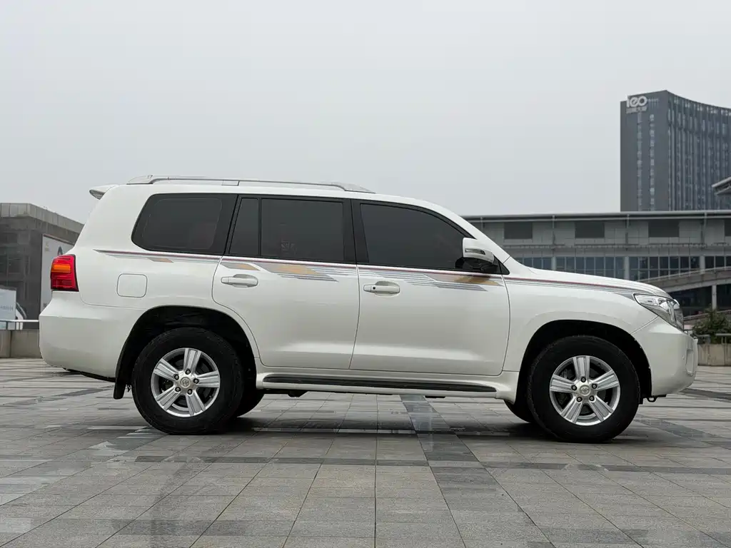 Toyota Land Cruiser 2015 4.0L V6