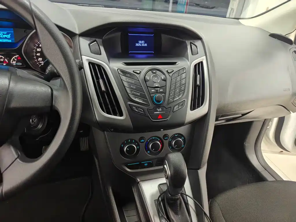 Ford Focus — миниатюра 6