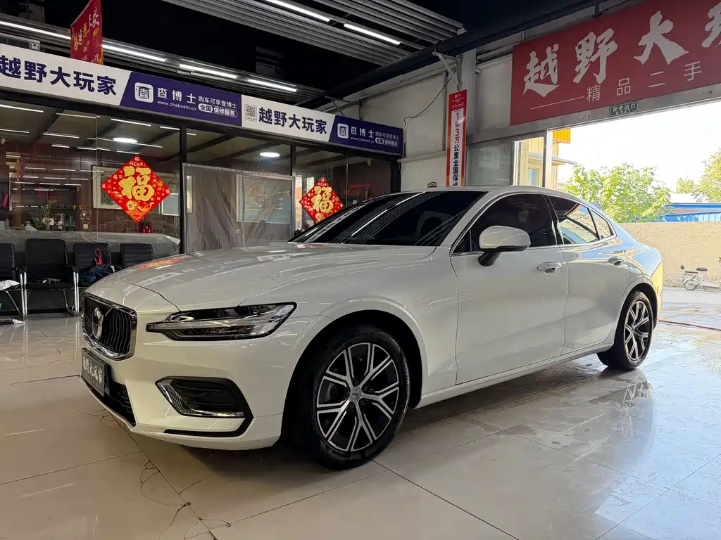 Volvo S60 — миниатюра 3