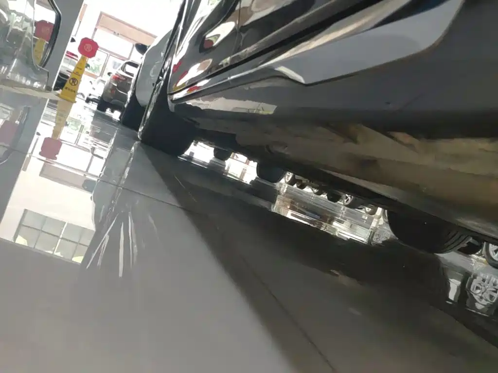 Roewe M7 DMH — миниатюра 22