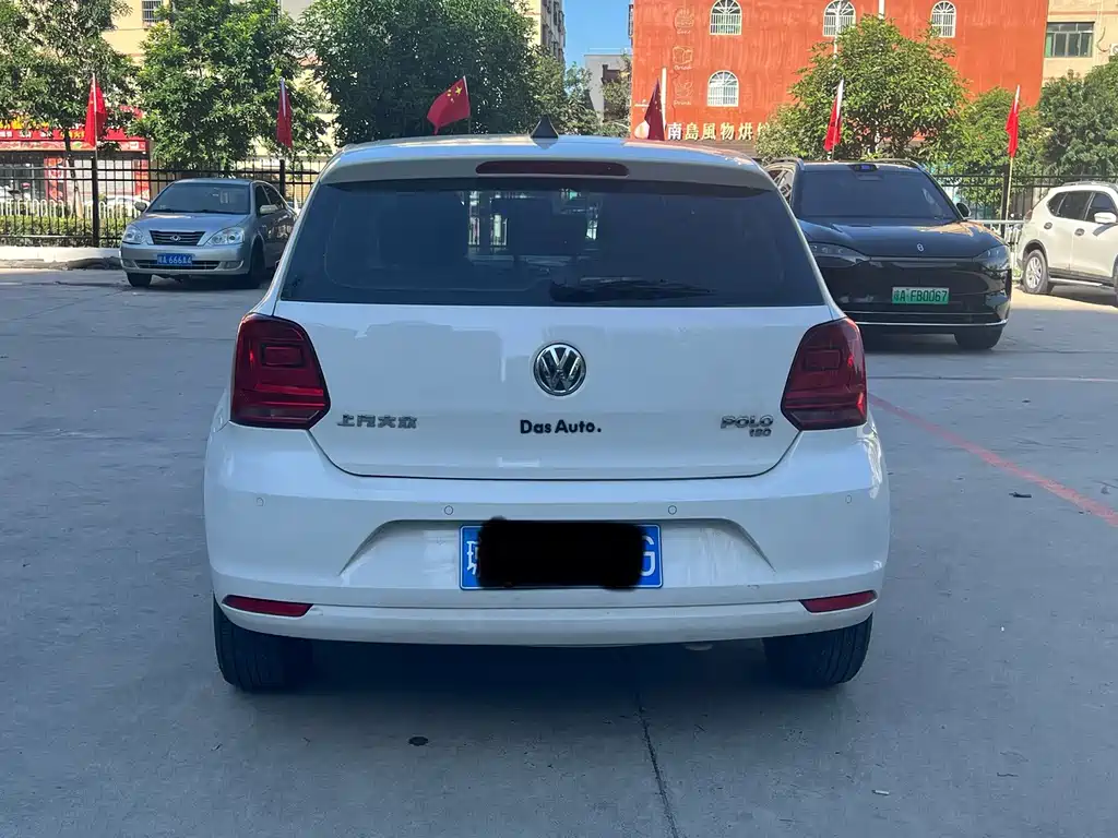 Volkswagen Polo — миниатюра 8