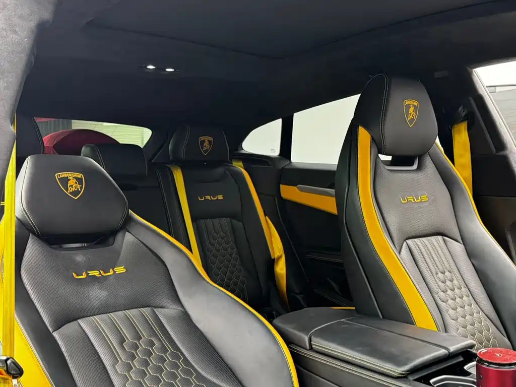 Lamborghini Urus — миниатюра 4