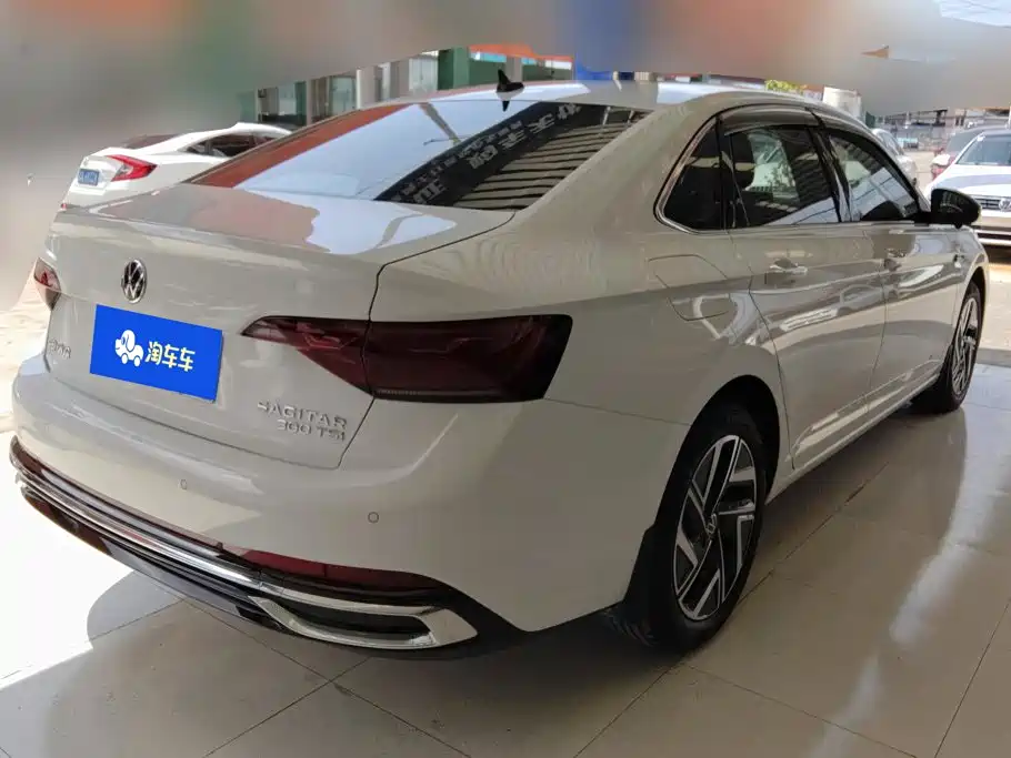 Volkswagen Sagitar — миниатюра 3
