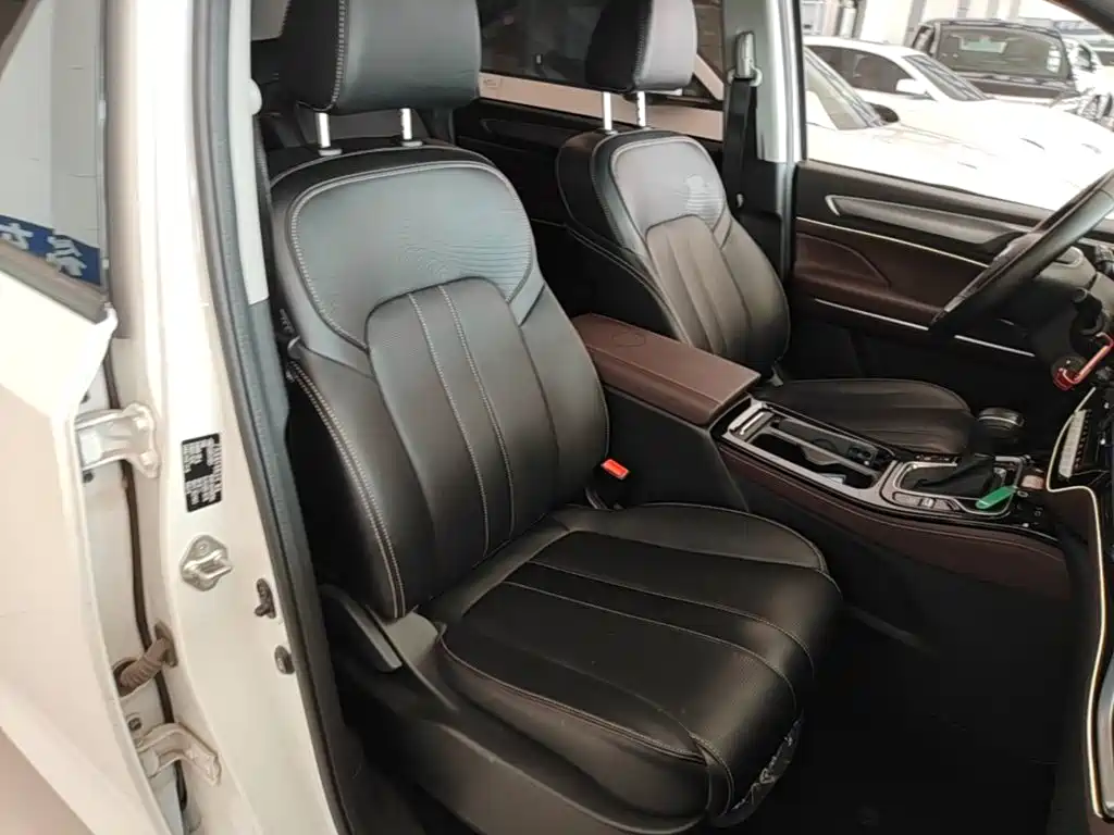 GAC Motor Trumpchi M6 — миниатюра 25