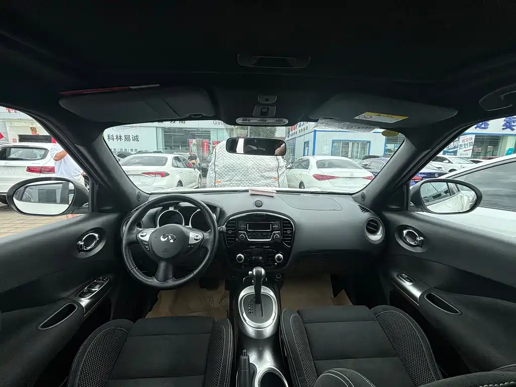 Infiniti ESQ — миниатюра 12