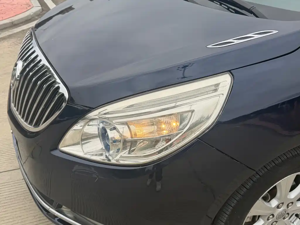 Buick GL8 — миниатюра 9