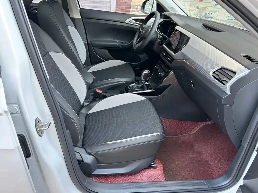 VOLKSWAGEN EXPLORING THE SHADOW