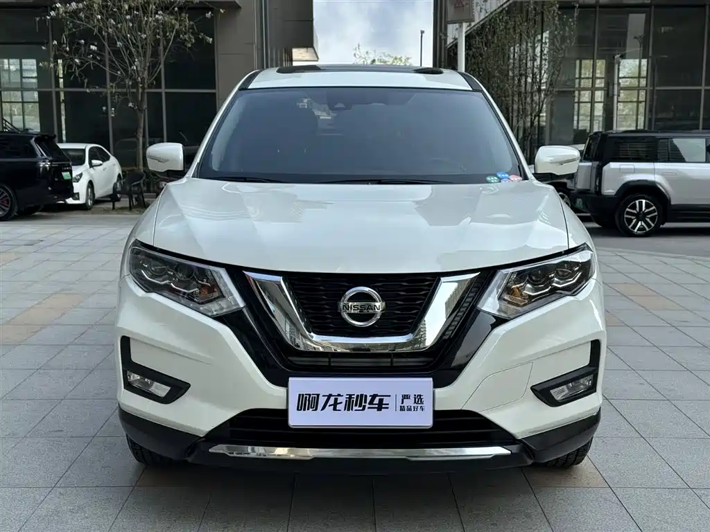 NISSAN QIJUN
