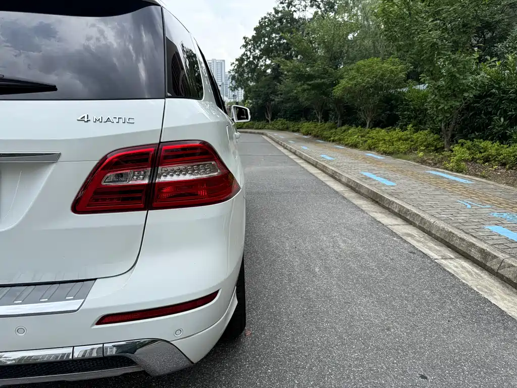 Mercedes-Benz M 2014 ML 400 4MATIC Luxury