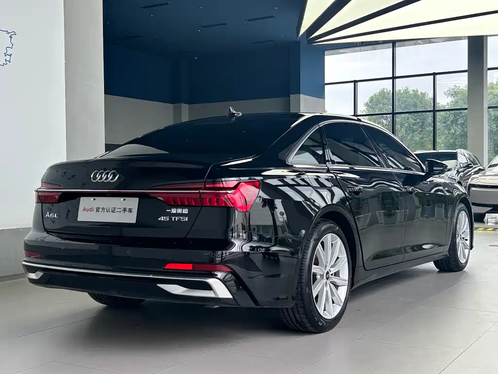 Audi A6L 2024 45 TFSI