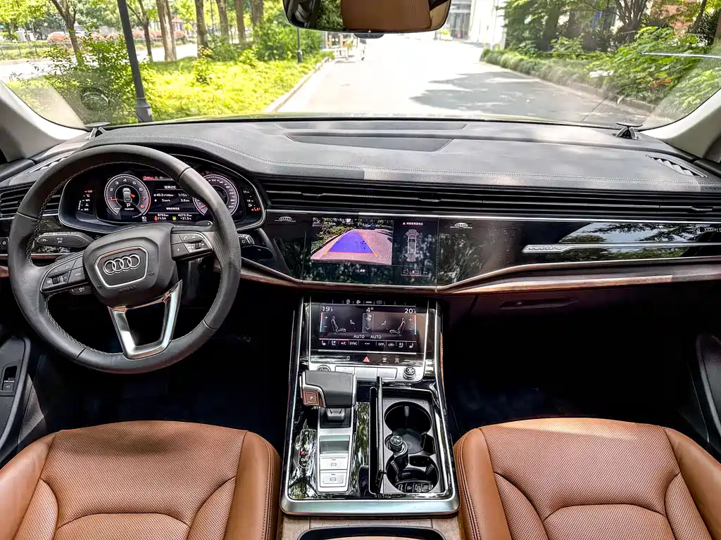 Audi Q7 2025 45 TFSI quattro S line