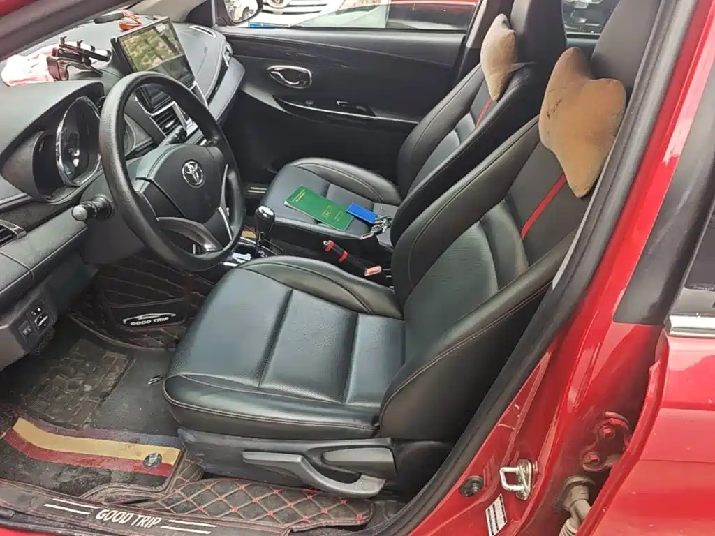 Toyota Yaris L — миниатюра 8