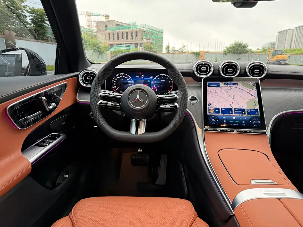 Mercedes-Benz GLC 2025 GLC 260 L 4MATIC Luxury