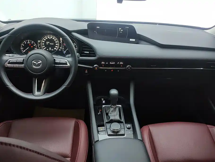 Mazda Mazda3 — фотографии объявления, Фото 12