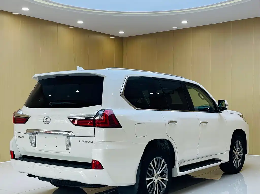 Lexus LX 2016 570 Luxury