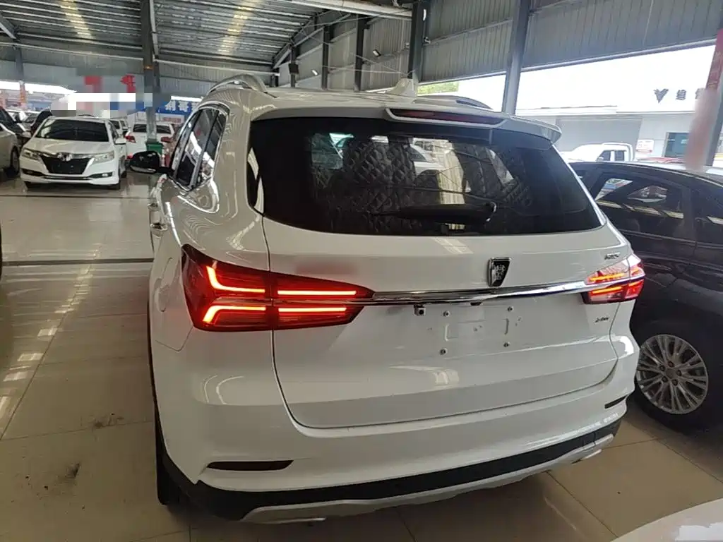 Roewe RX5 — миниатюра 6