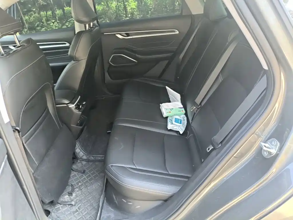 Geely Emgrand — миниатюра 17
