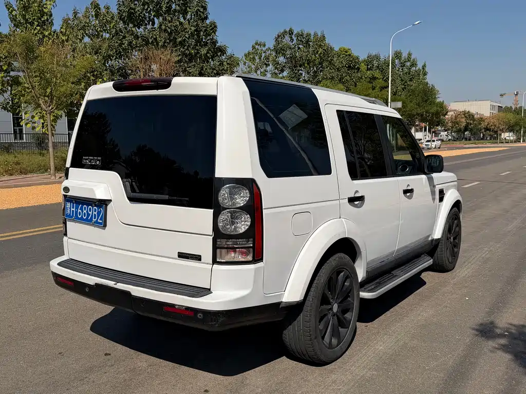 Land Rover Discovery — миниатюра 5