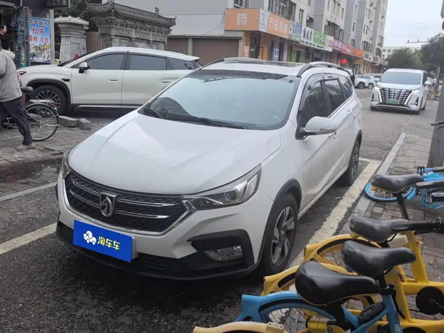 Baojun 310W