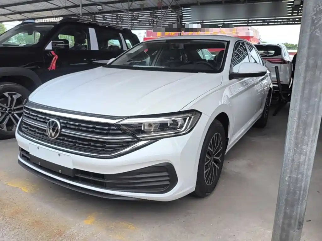 速腾 2025款 改款 200TSI DSG飞越版
