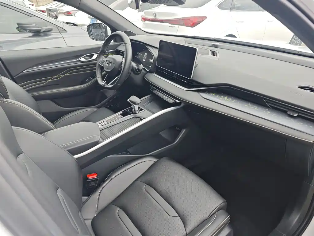 Geely Xingrui — миниатюра 12