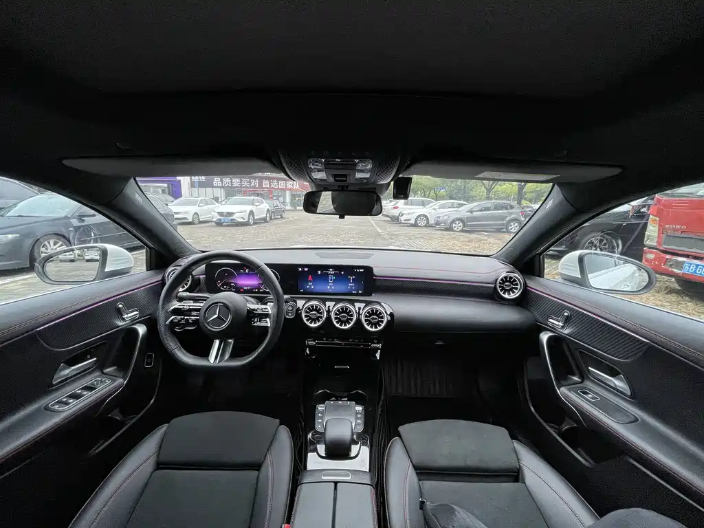 Mercedes-Benz A-Class — миниатюра 9