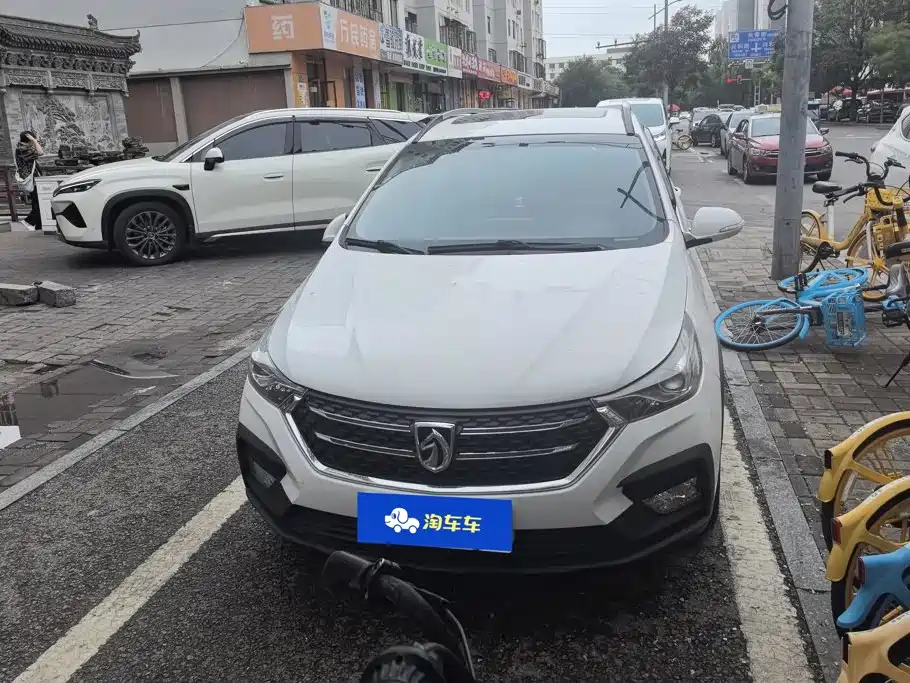 Baojun 310W — миниатюра 2