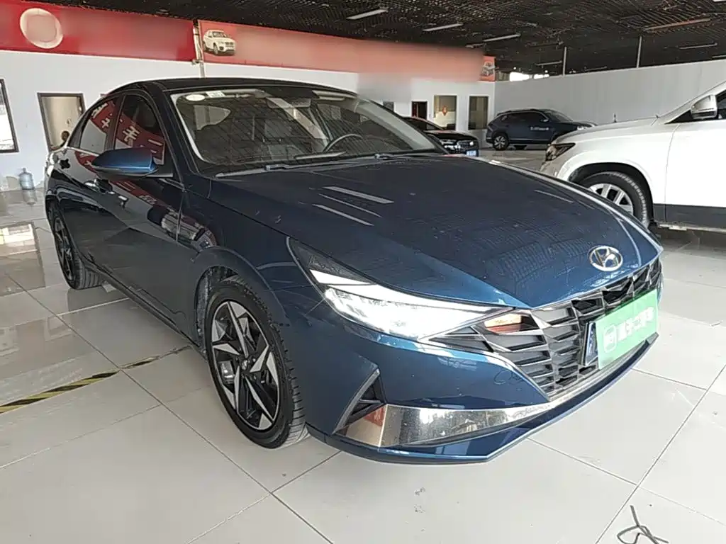 Hyundai Elantra — миниатюра 4