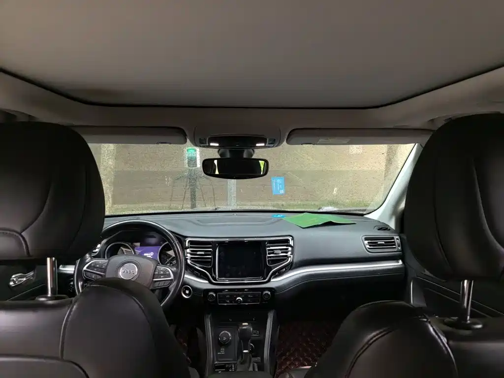 Jeep Grand Commander — миниатюра 19