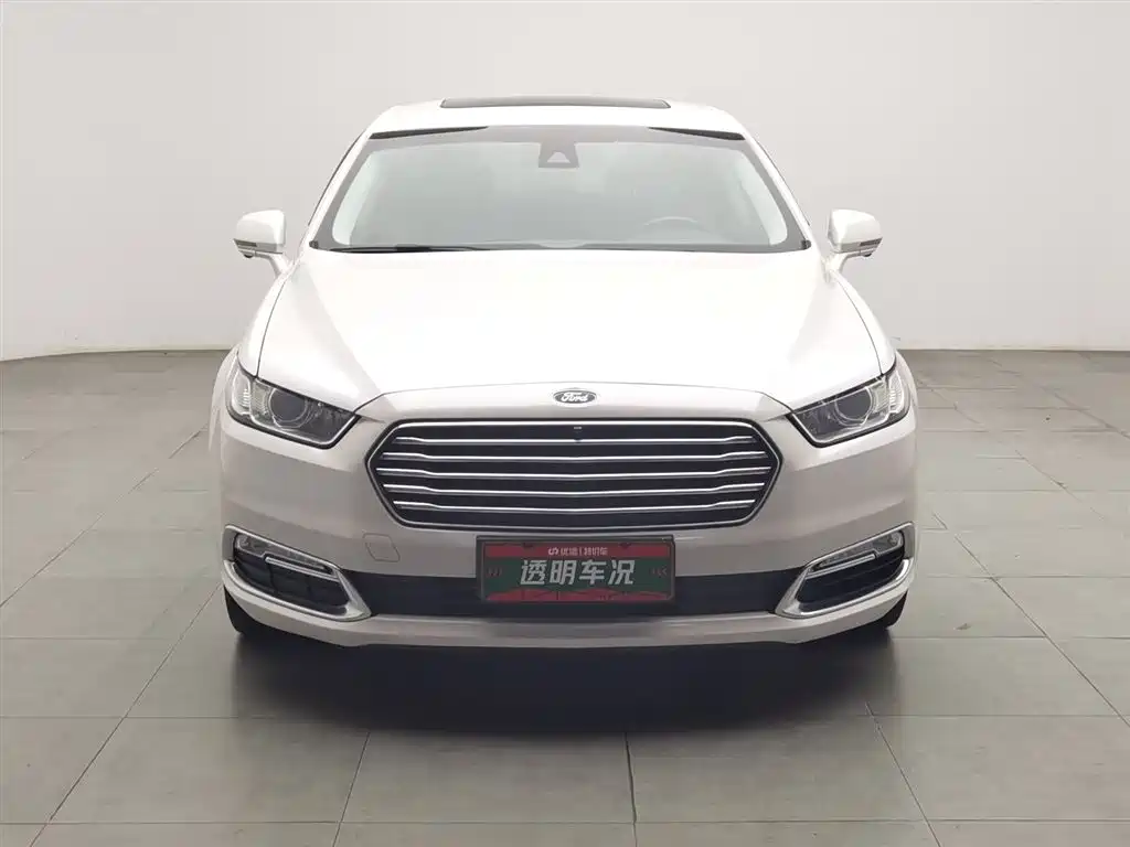 Ford Taurus 2015 EcoBoost 325 V6 Fashion