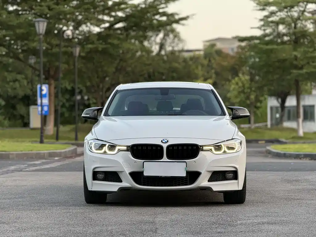 BMW 3 Series — миниатюра 2