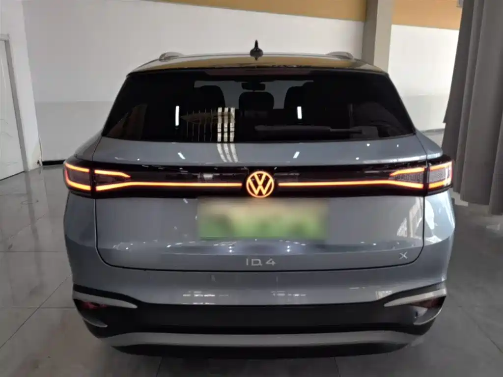 Volkswagen ID.4 X 2025 Smart