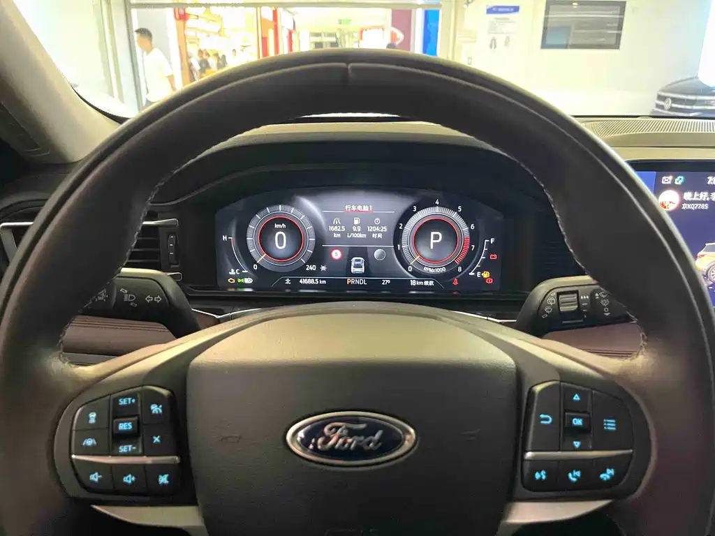 Ford Explorer — миниатюра 22