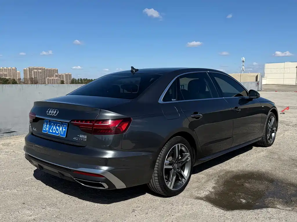 Audi A4L — миниатюра 19