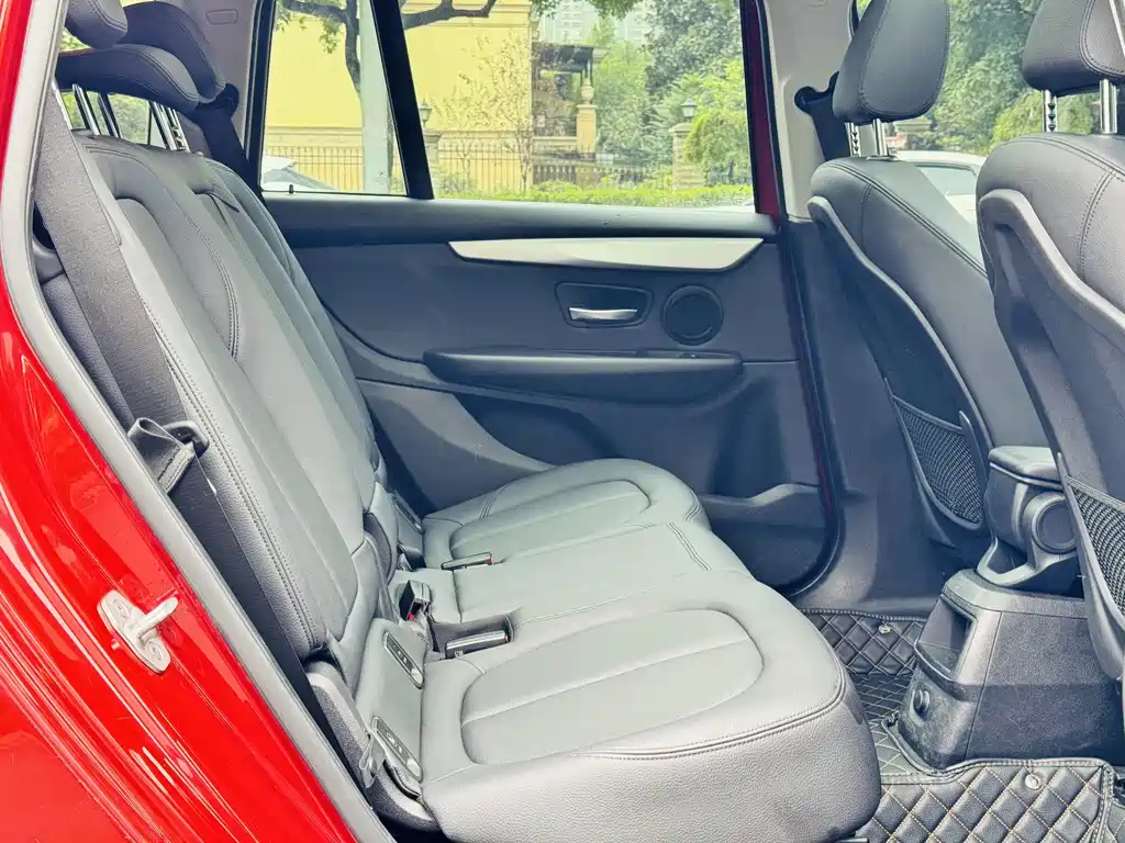 BMW 2 Series Gran Tourer — миниатюра 12