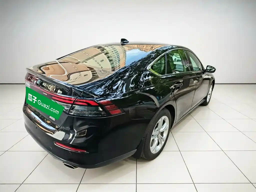 Honda Accord — миниатюра 4