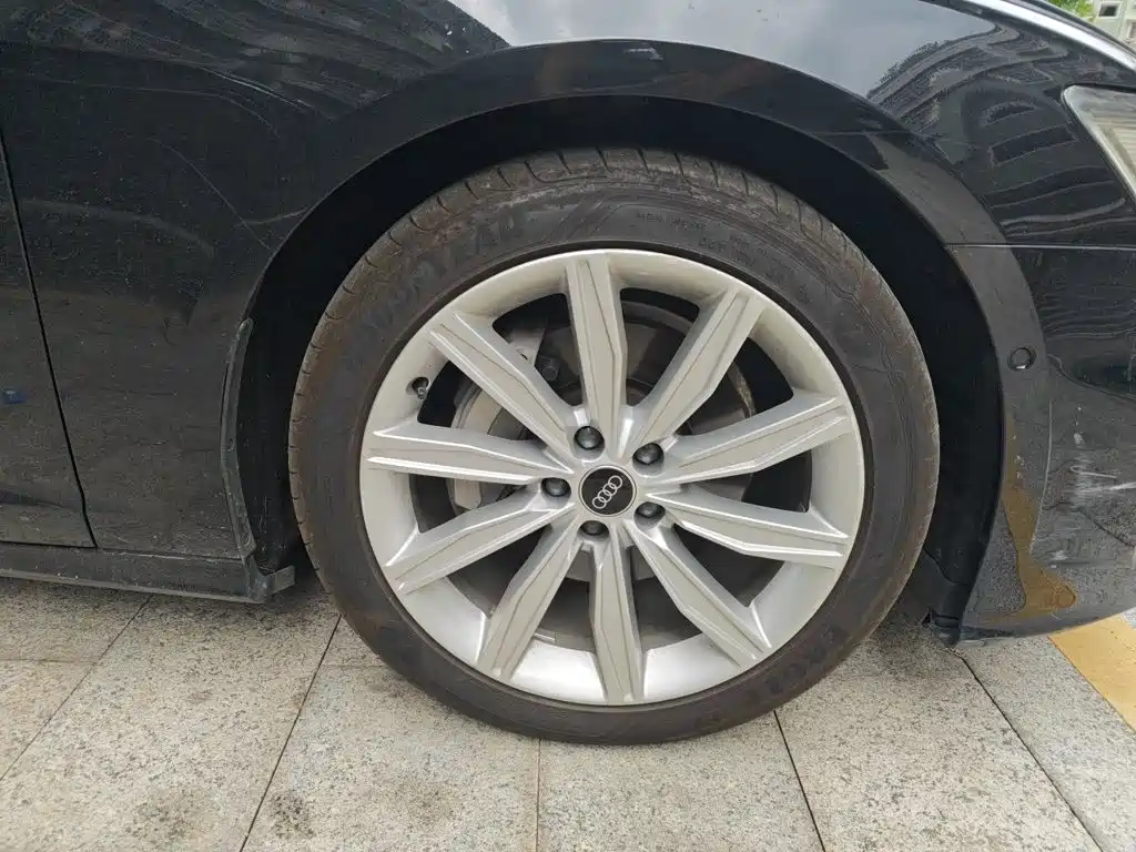 Audi A6L — миниатюра 8