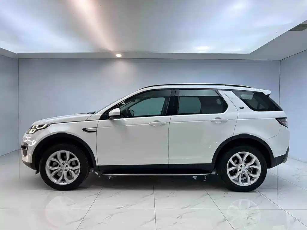 Land Rover Discovery Sport 2016 2.0T HSE