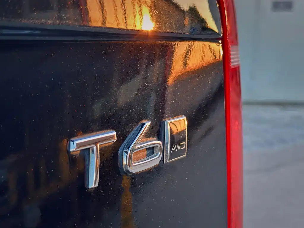 Volvo XC90 — миниатюра 9